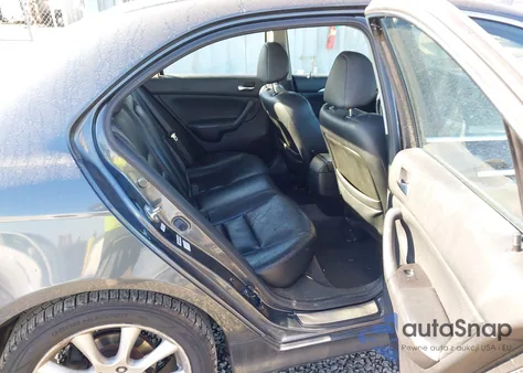 2008 Acura Tsx z USA, uszkodzony, nr VIN JH4CL96868C005413